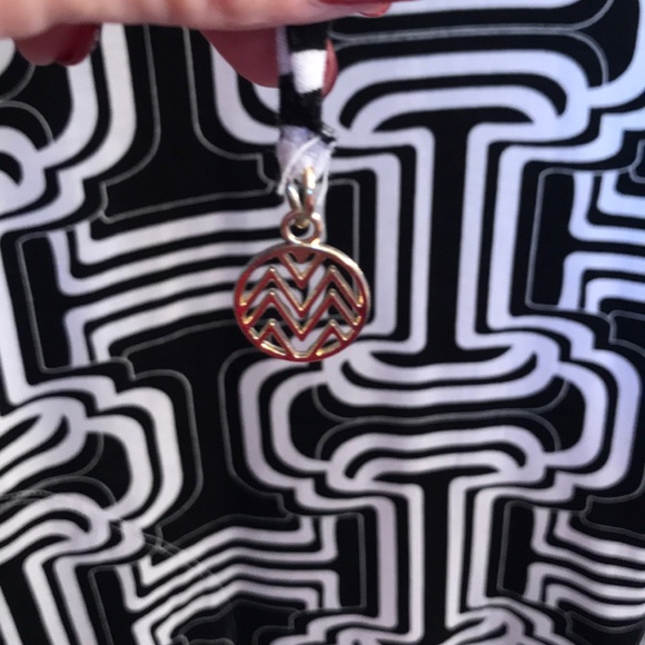 Macbeth Collection hoodie - Picture 3 of 6